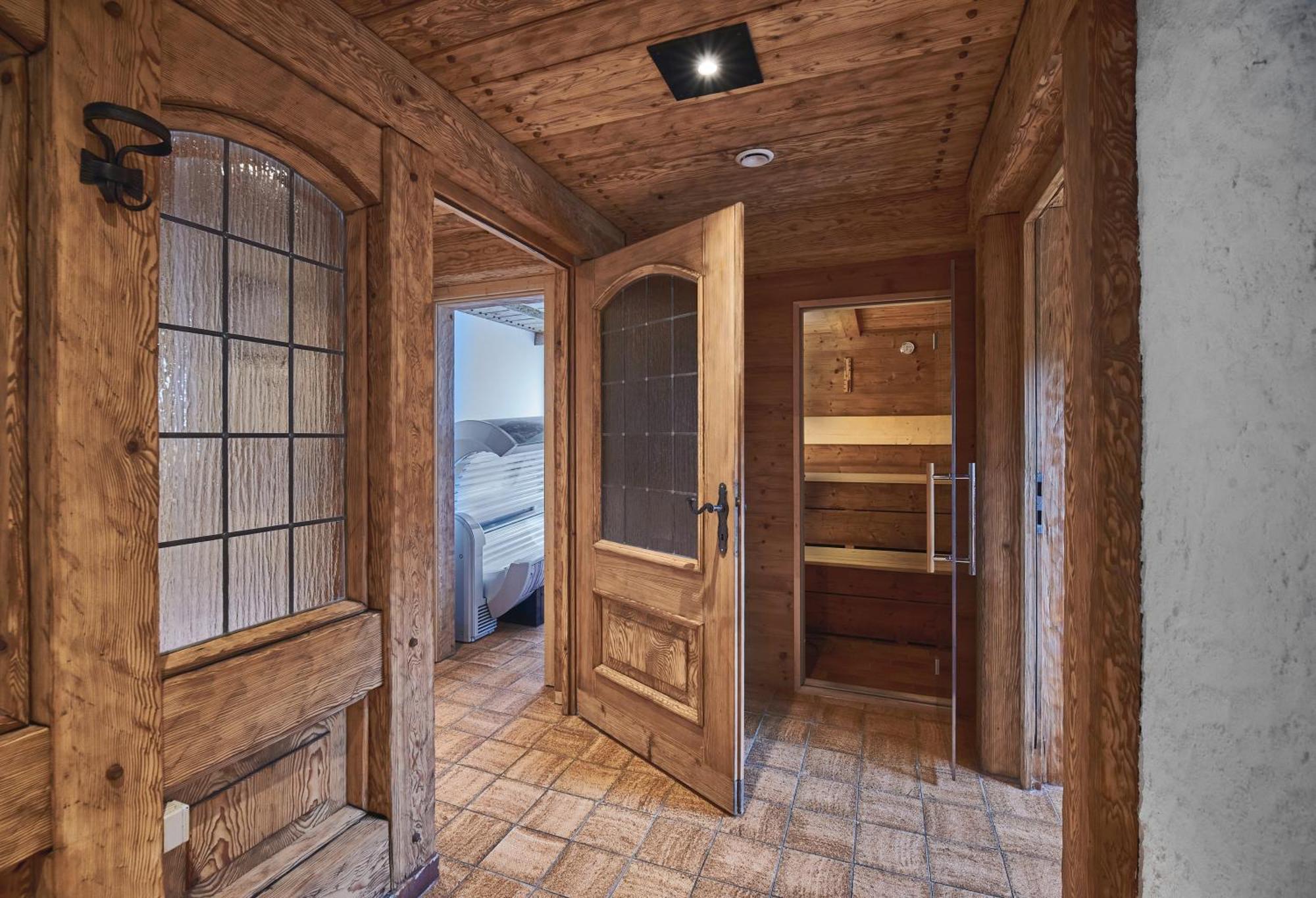 Aktivhotel & Gasthof Schmelz: Alpine Wellness Retreat in Inzell Exterior photo